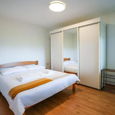 Διαμέρισμα Apartma Amalija *