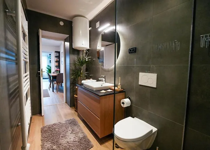 شقة Apartma Amalija